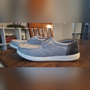 Men size 11 falls creek Shoes